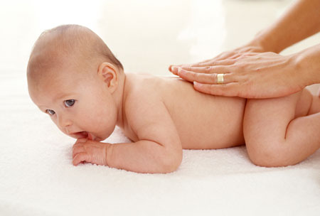 Baby Skin Care Tips in Winter1