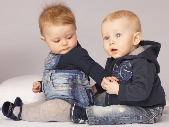 abbigliamento bambini dolce gabbana baby jeans