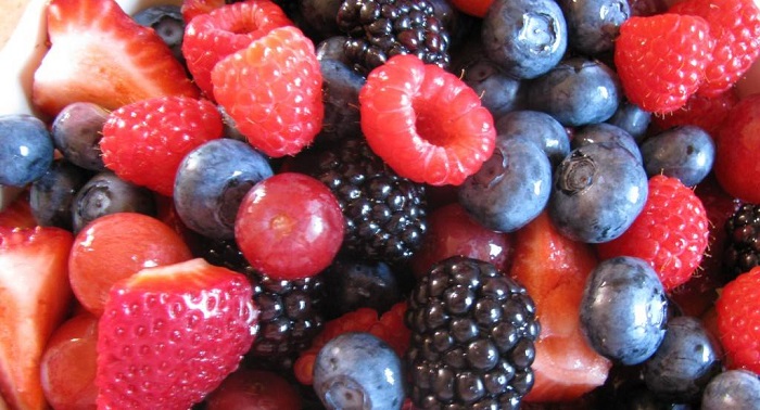 Idee merenda dolce con frutta e yogurt per sostituire gelato