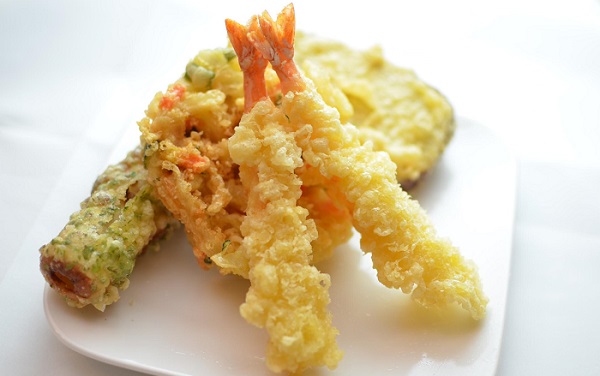 Segreti ottima tempura gamberi e verdure cucina giapponese