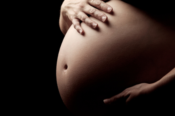 Il padre può stare in sala parto durante cesareo?