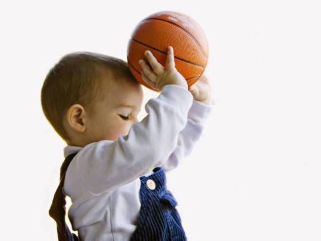 età bambini possono iniziare basket