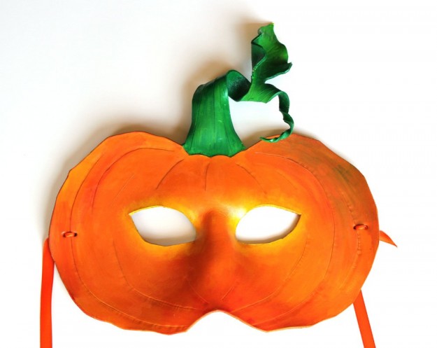 Come fare maschera da zucca per Halloween