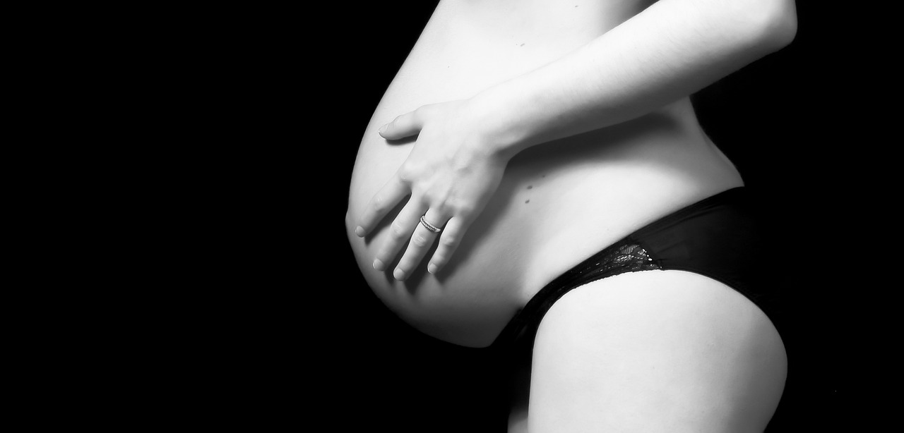 i benefici del massaggio perineale in gravidanza