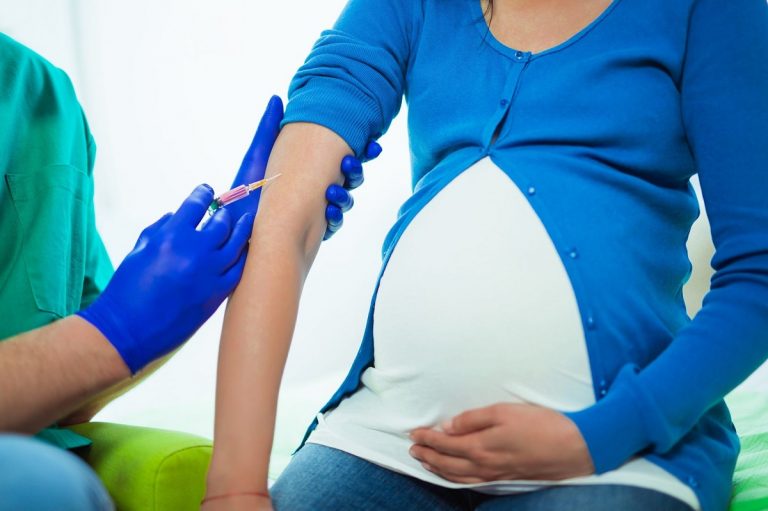 vaccinarsi contro il coronavirus in gravidanza