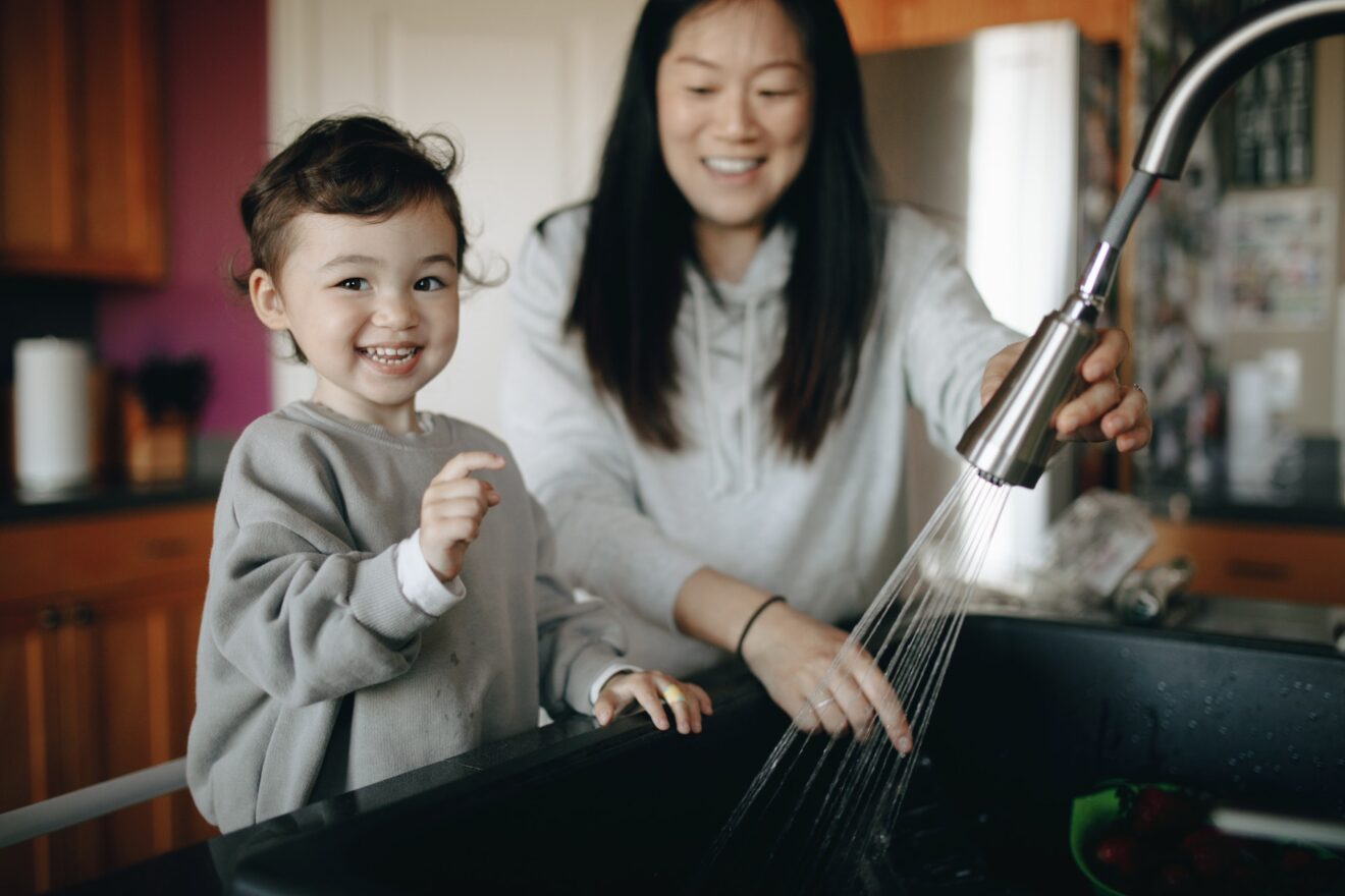Come insegnare al bambino a lavarsi