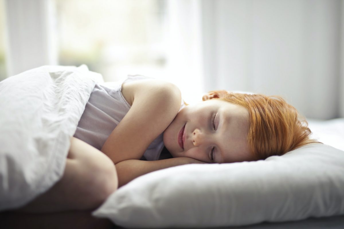 Strategie del sonno bambino otto anni