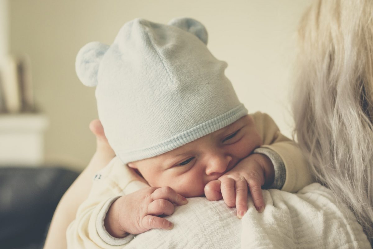 benefici contatto pelle a pelle con il neonato