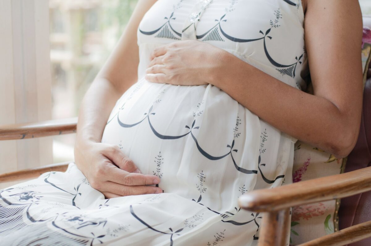 Come sedersi in gravidanza postura