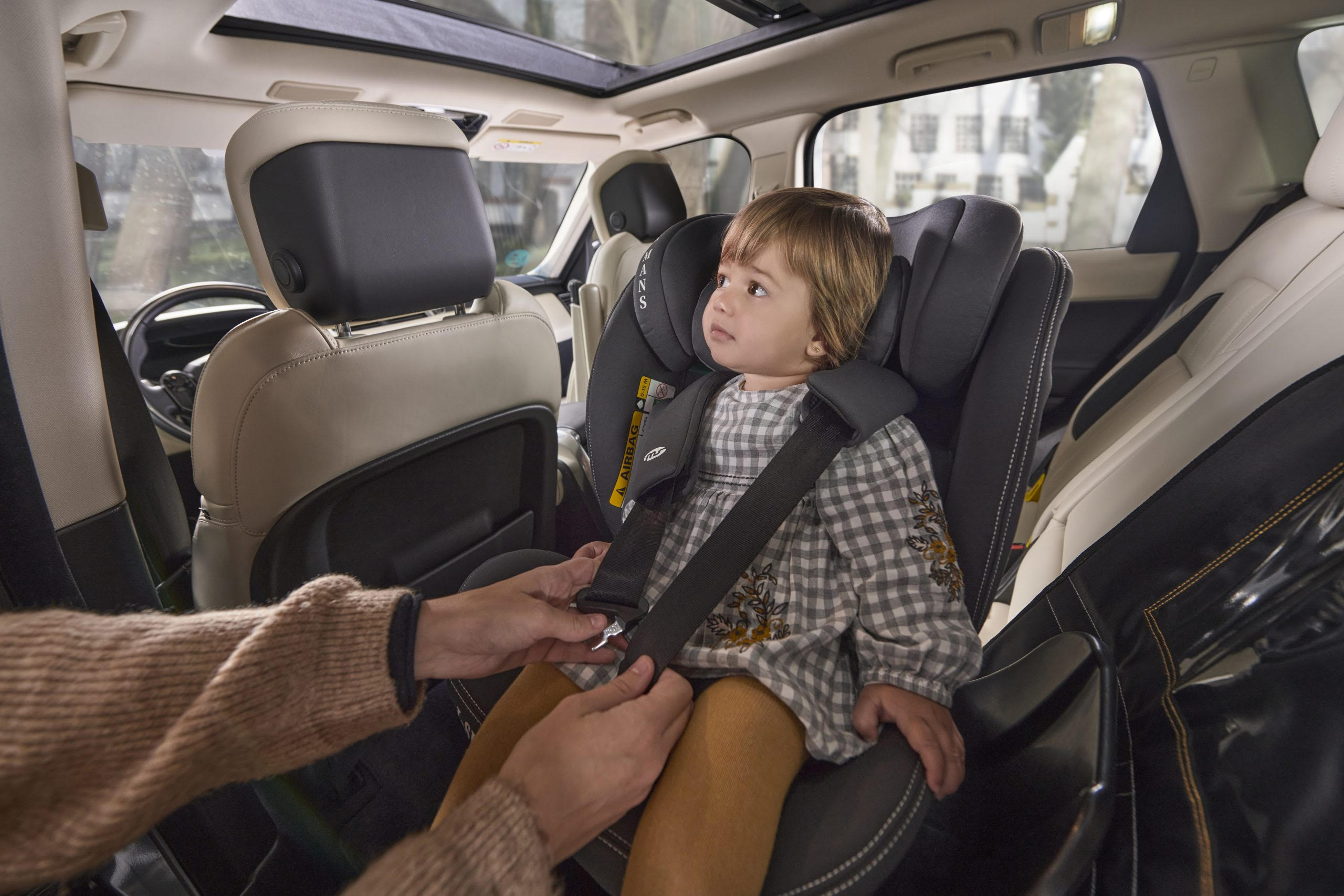 La sicurezza dei bambini in auto è un tema che preoccupa tutti i genitori. Ecco tutto ciò che c'è da sapere sulla sicurezza dei bambini come passeggeri e l'importanza delle condizioni tecniche del veicolo.
