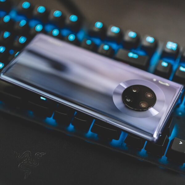 ChatGpt aiuta il professore: «Non ha sbagliato un consiglio così ho riconquistato l’amore»