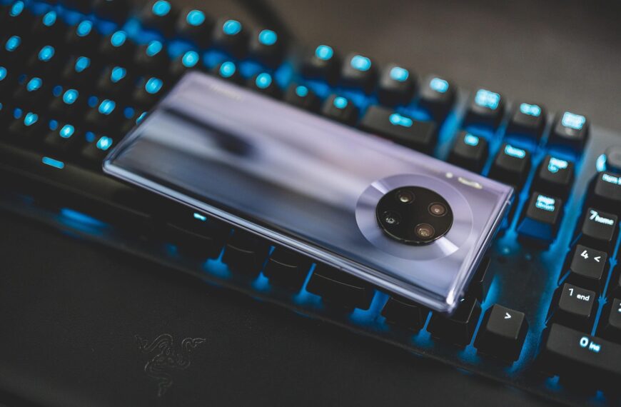 ChatGpt aiuta il professore: «Non ha sbagliato un consiglio così ho riconquistato l’amore»