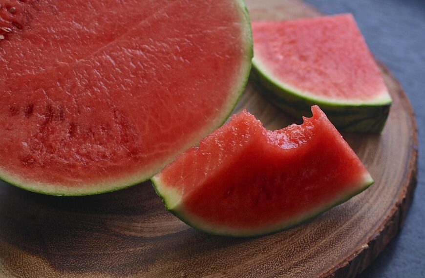 Il consiglio per l’estate: frutta, verdura e pasti regolari