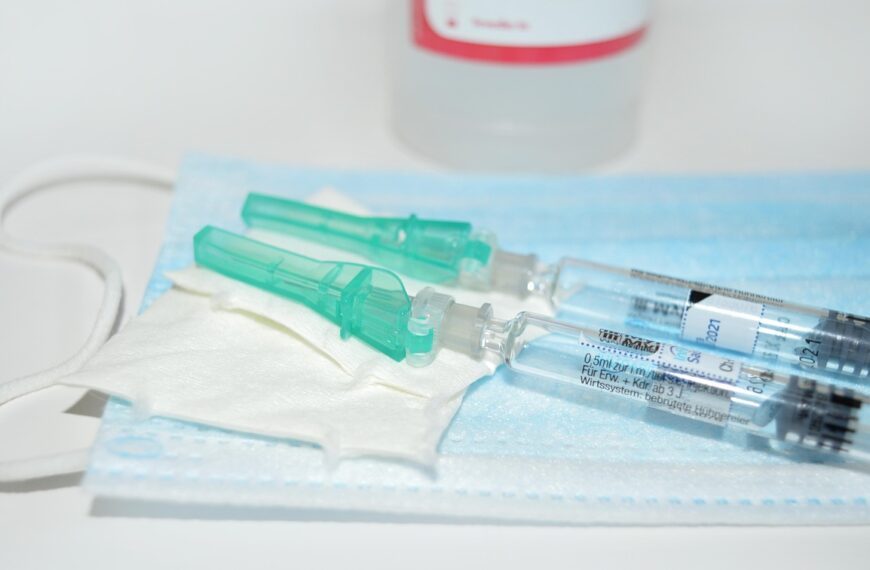 Vaccinazione antinfluenzale: la campagna ministeriale spiega perché il vaccino è un gesto di protezione